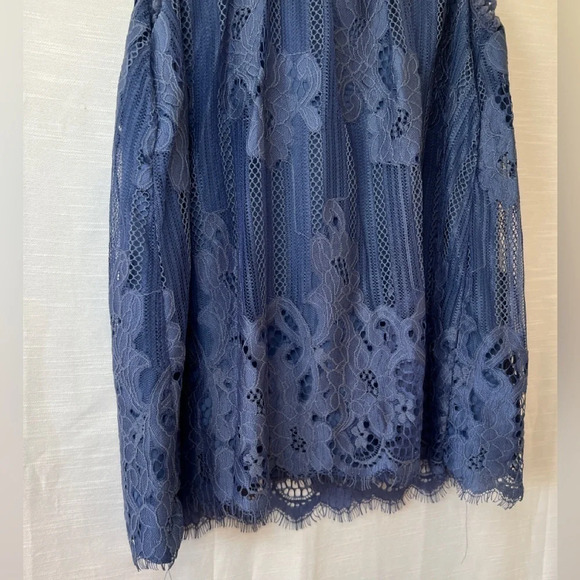 Skylar And Jade Lace High Neck Top - Picture 7 of 8